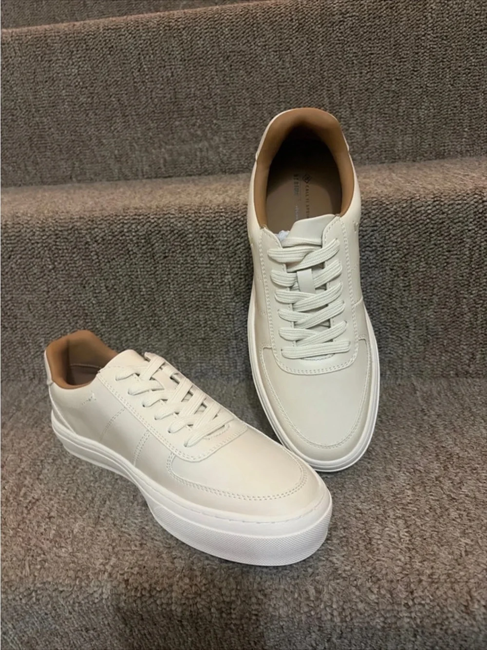 Call It Spring Men's Cream and Tan Low-Top Sneakers
